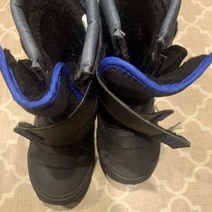 Boys snow Boots